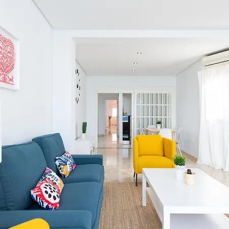Beachfront House In Palmas With Terrace Nyaraló