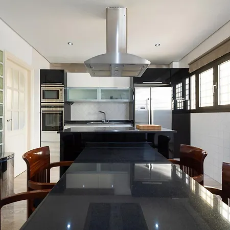 Beachfront House In Palmas With Terrace Feriehus Las Palmas de Gran Canaria